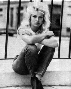 80&#039;s Disco Style: Kim Wilde