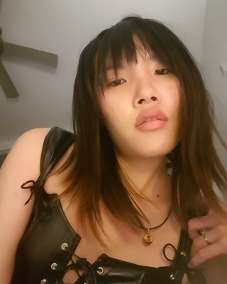 Was denken Sie, würden Sie mehr mögen? sexy nackt asiatischen nud
 #98500363