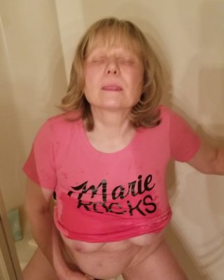 Hot Grandmother Sprays Her Pussy And Cums In A Wet T-shirt