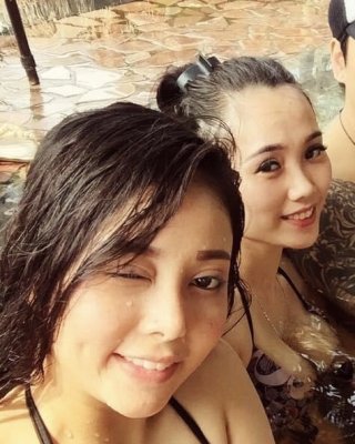 Asiatische Mädchen
 #105247427