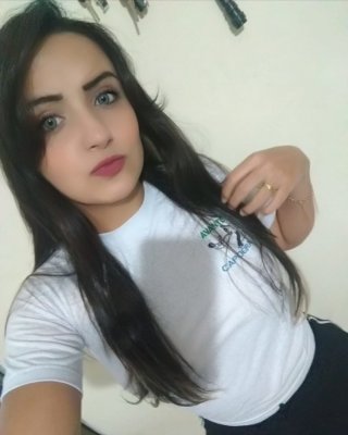 Eloisa deliciosamente rabuda
 #80720954