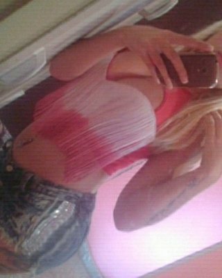 Eloisa deliciosamente rabuda
 #80721008