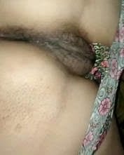 Desi NRI Bhabhi Hairy Big Pussy