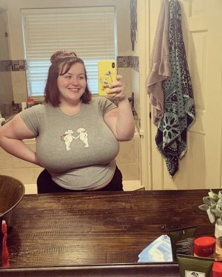 Bbw hottie melanie brunn
 #103489119