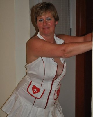 Kurzes blondes Haar Hausfrau marie
 #98546548