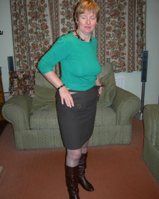 Kurzes blondes Haar Hausfrau marie
 #98546557