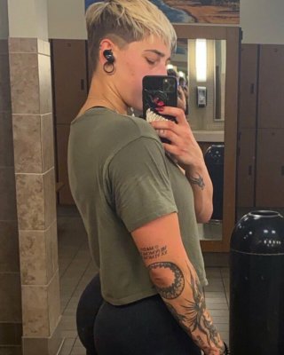 Rhea Ripley nackt #108309494