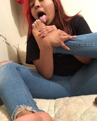Heiße Füße #4
 #92923539