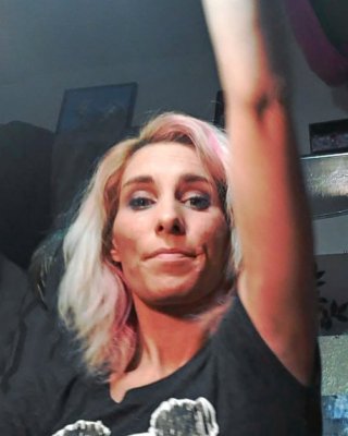 Mai
 #97686942