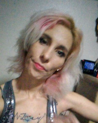 Mai
 #97686944