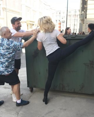 Kate beckinsale süß frau.
 #88422421