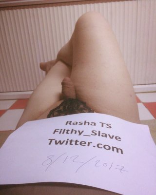 黒いドレスを着た淫乱女ラシャが巨根を見せつける
 #106787807