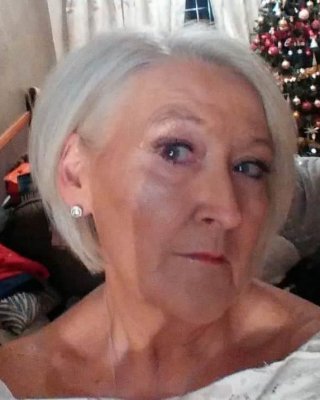 Vieja arrugada
 #89072568