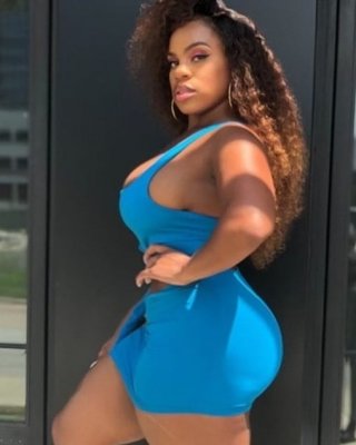 Sexy schwarze Ebenholz
 #93573875