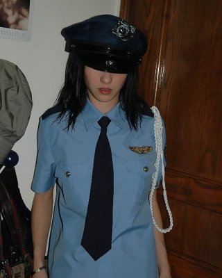 Cecilia c (3857)
 #94216296