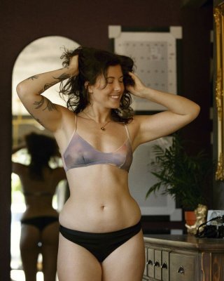 Florencecurious nackt #108647322