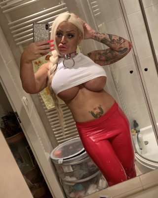 Sexy Bimbo 2