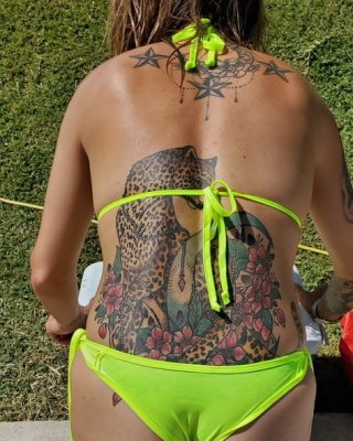 Sexy Mutti
 #103547594
