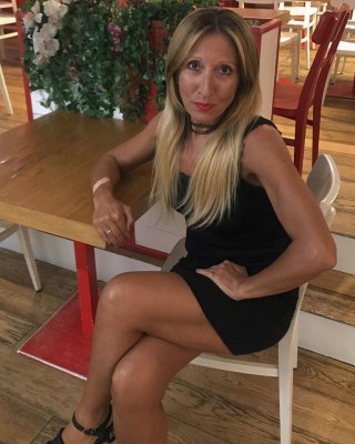 hot Milf Mom