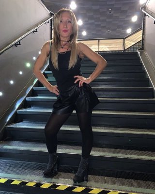 hot Milf Mom