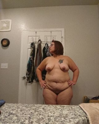 Amateur BBWs And PAWGs 124