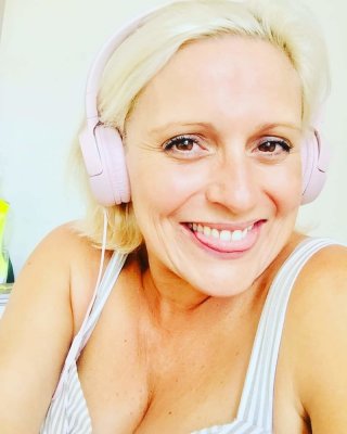 Ich liebe Milfs
 #90423294