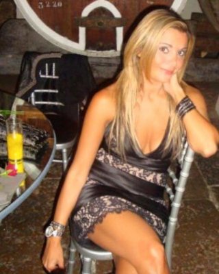 Ich liebe Milfs
 #90423318