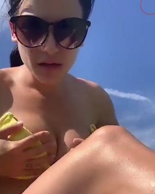 バスト ブラジャー ライブ フェイスブック ローマ人
 #90755227