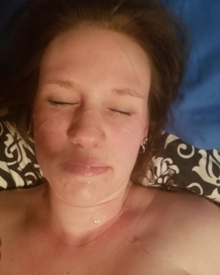 Große Tittchen
 #92353808