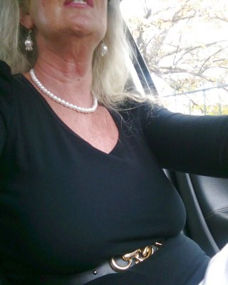 Stunning Elegant&amp;classy Blonde GILF