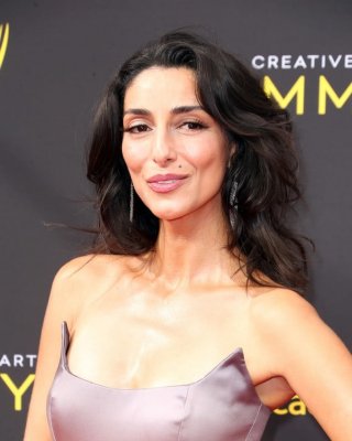 Necar Zadegan
 #99019538