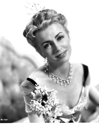 Celebrity Boobs - Eva Gabor