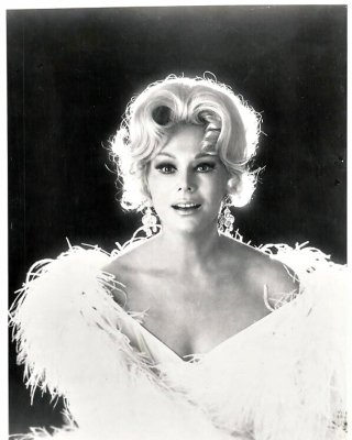 Celebrity Boobs - Eva Gabor