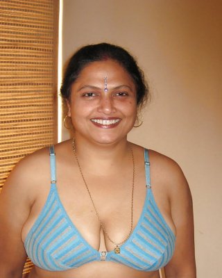 320px x 400px - Desi Mature Marwadi Mom Porn Pictures, XXX Photos, Sex Images #3818386 -  PICTOA