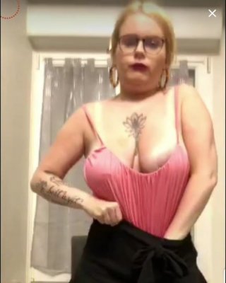 Anais meyer nipslip
 #98425308