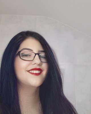 Saskia
 #94018209