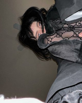 Billie Eilish nackt #107537199
