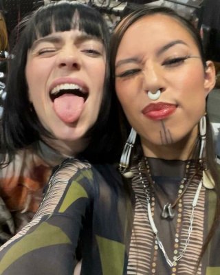 Billie Eilish nackt #107537220