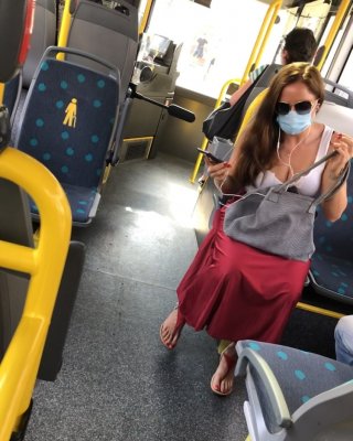 Huge Tits In Frankfurter Bus Line 39