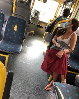 Huge Tits In Frankfurter Bus Line 39