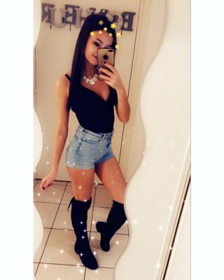 Sexy
 #81251116