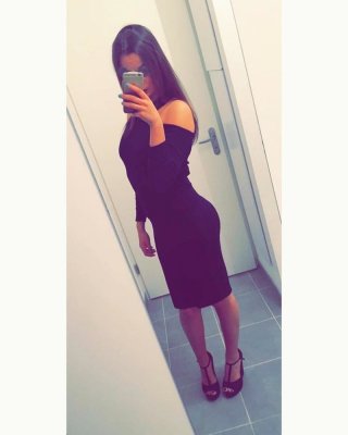 Sexy
 #81251121