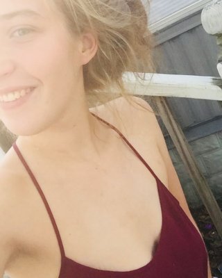 Anna c
 #80780015