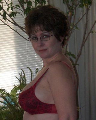 Milf Mature Mom Solo