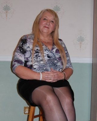 MILFS GRANNYS #104245671