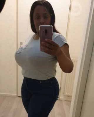 Reife Titten Milf wollen deine Fickschlampe sein
 #93781003