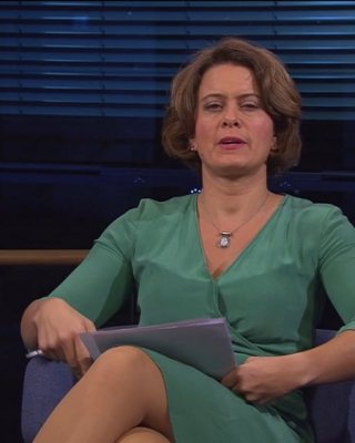 ドイツのテレビ番組の乳首アンニャ・ハイデ
 #93920166
