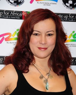 Busty Babe Jennifer Tilly