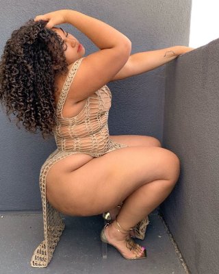 Puta do instagram: alexus danisha
 #103356609