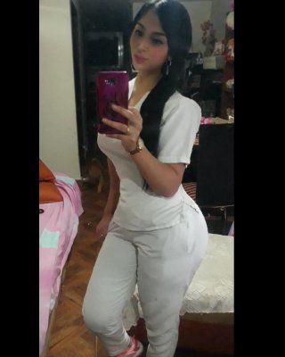 Schöne Krankenschwestern
 #79731064